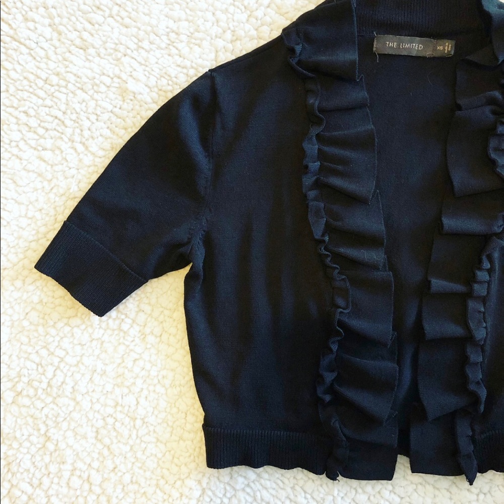 Extra small cropped fitted black cardigan